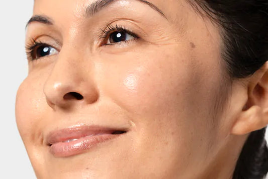 Biohacking voor je huid: hoe houd je je huid zo lang mogelijk gezond?