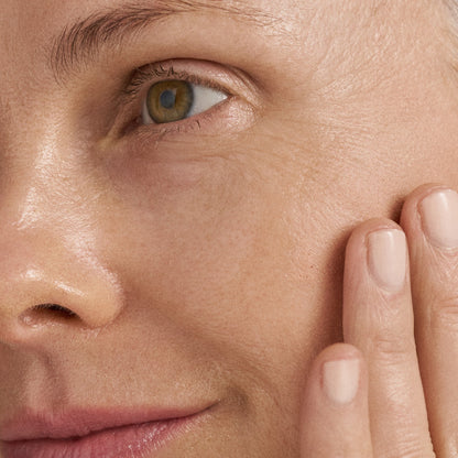 SkinPerfectPrimerSPF30_Model