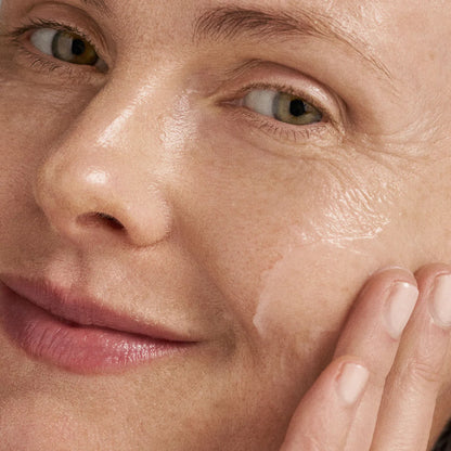 UltraCalmingCleanser_Model